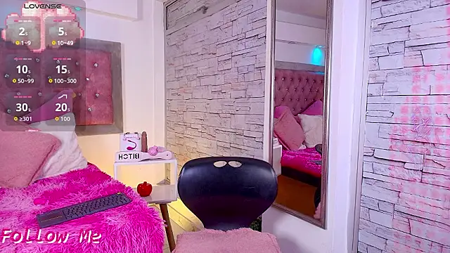 Bonn Glow online show from January 15, 4:11 am