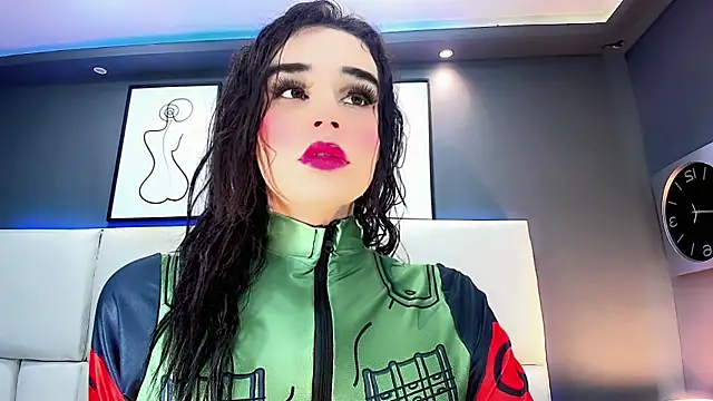 Snapshot of Valeria_Rouss chatting on October 8, 10:55 pm Valeria Rouss online show from October 8, 10:55 pm