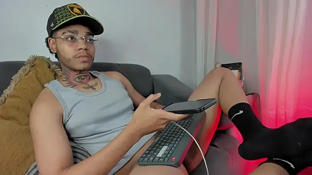 santi xximo online show from October 29, 12:52 am