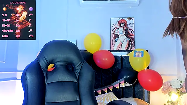 SwettRenata  online show from October 3, 12:16 pm