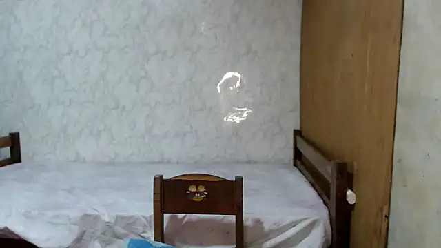 B0rn2Porn online show from October 16, 9:09 am