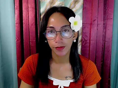 Snapshot of Wife_ur_pinay chatting on September 26, 6:32 am Wife ur pinay online show from September 26, 6:32 am
