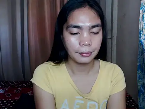 Snapshot of Simple_Martina chatting on September 13, 2:39 am Simple Martina online show from September 13, 2:39 am