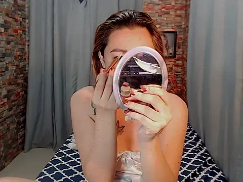 Snapshot of cutemac69 chatting on September 30, 9:37 pm cutemac69 online show from September 30, 9:37 pm
