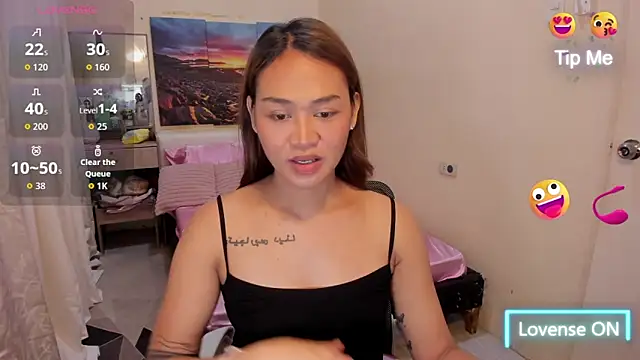Snapshot of Miss_VictoriaWilliams chatting on September 13, 4:02 pm Miss VictoriaWilliams online show from September 13, 4:02 pm