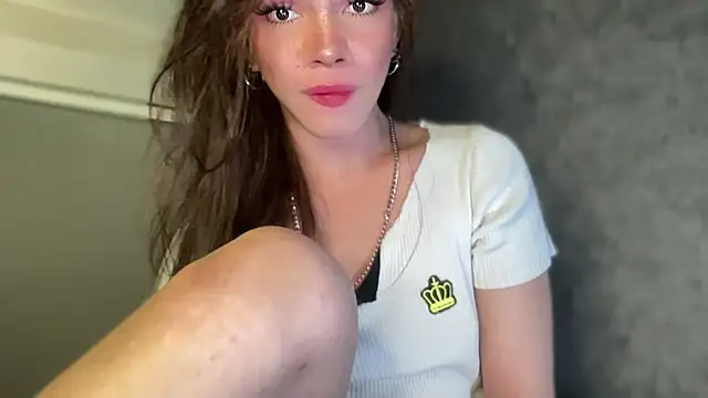 Misselliefayexxx online show from November 28, 6:31 pm