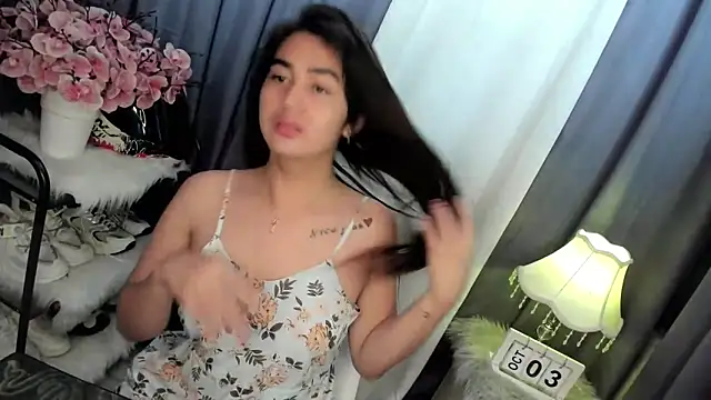Snapshot of Alovelydoll_nica chatting on October 2, 11:15 pm Alovelydoll nica online show from October 2, 11:15 pm