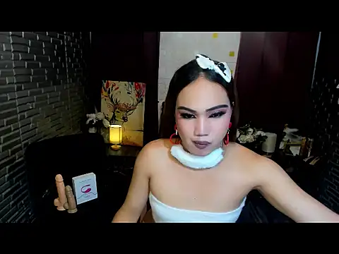 Snapshot of goddessyuki chatting on October 28, 8:12 am goddessyuki online show from October 28, 8:12 am