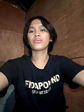 Snapshot of My_sweet_ladyboy chatting on September 18, 1:49 pm My sweet ladyboy online show from September 18, 1:49 pm