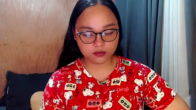 Snapshot of _Lylia chatting on October 6, 5:51 am Lylia online show from October 6, 5:51 am