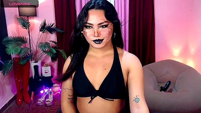 Unique Maya online show from October 13, 5:46 pm