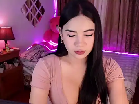 Snapshot of wild_flowerx chatting on September 18, 4:29 am wild flowerx online show from September 18, 4:29 am