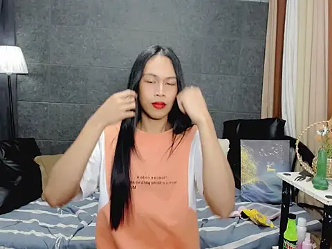 Snapshot of Savanna_White chatting on October 2, 9:54 am Savanna White online show from October 2, 9:54 am