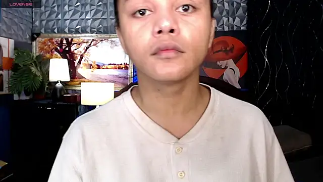 Asiansignificantxx online show from October 2, 6:03 am