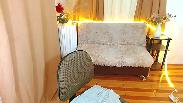 FantasyDorothy online show from October 14, 5:08 am