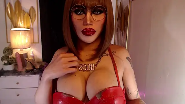 Snapshot of Goddess_Maliya chatting on September 22, 6:29 am Goddess Maliya online show from September 22, 6:29 am