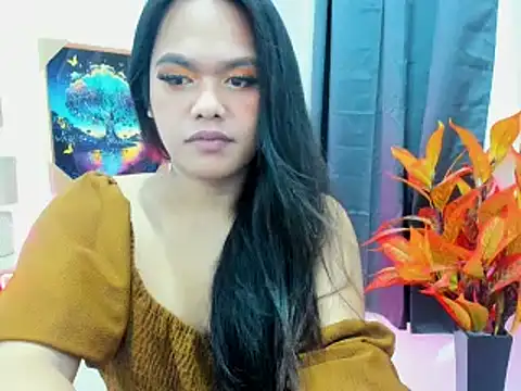 yourmochaloca69 online show from December 13, 10:59 pm