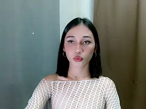 Urfucking khloe1 online show from November 20, 1:11 pm