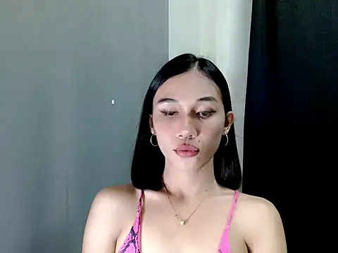 Urfucking khloe1 online show from December 4, 11:09 pm