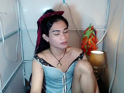 bellalot online show from February 20, 6:19 am