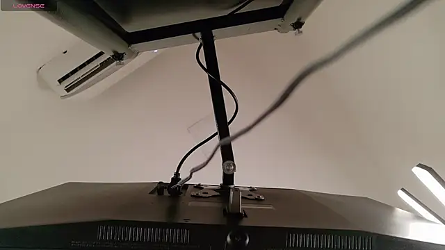 Kirby Carrington online show from January 11, 1:29 pm