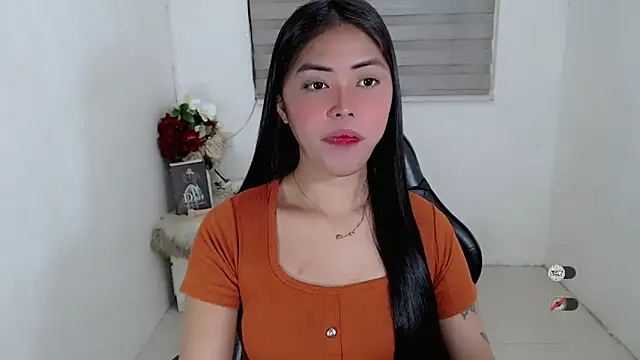 Snapshot of NaughtyBelle chatting on September 9, 3:11 pm NaughtyBelle online show from September 9, 3:11 pm