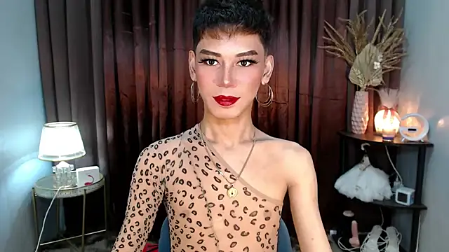 MissTransStella69 online show from September 15, 7:57 am