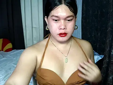 mika lover online show from March 5, 1:38 pm