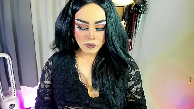 MagnaCumLoader17 online show from November 24, 11:39 pm