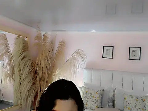 Snapshot of nathalialoes1 chatting on October 9, 7:37 pm nathalialoes1 online show from October 9, 7:37 pm