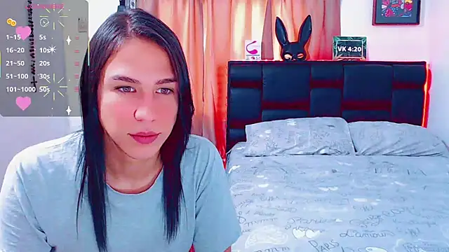Snapshot of Azley_sweet chatting on March 5, 2:39 pm Azley sweet online show from March 5, 2:39 pm