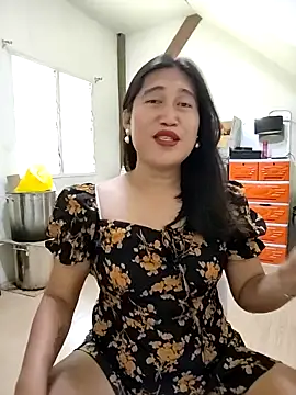 Snapshot of Romantic_Sabrina chatting on September 20, 1:55 am Romantic Sabrina online show from September 20, 1:55 am