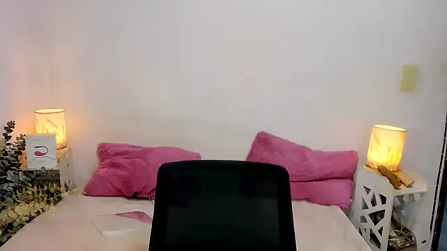 tsmokemachine online show from October 22, 1:02 pm