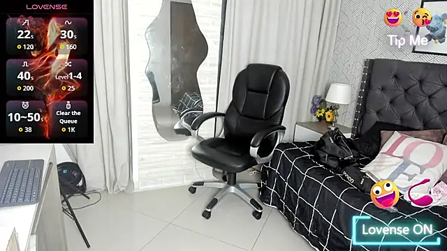 Snapshot of sweet__vanessa1 chatting on September 9, 3:49 am sweet vanessa1 online show from September 9, 3:49 am