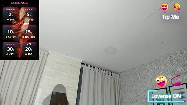 Snapshot of sweet__vanessa1 chatting on September 26, 3:47 am sweet vanessa1 online show from September 26, 3:47 am