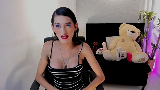 Snapshot of lily_cash1 chatting on September 27, 8:07 pm lily cash1 online show from September 27, 8:07 pm