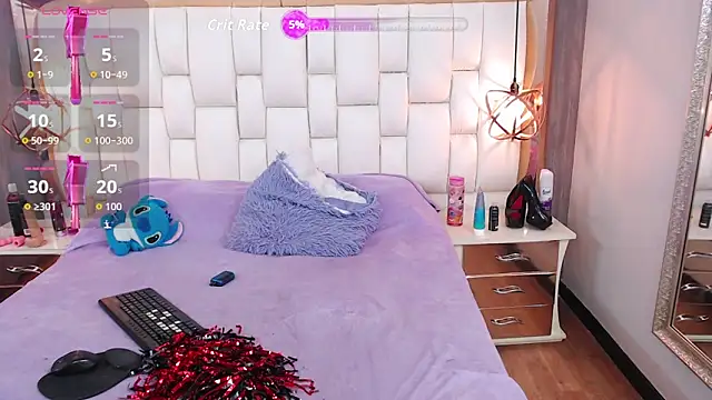 Snapshot of Foxxy_Doll chatting on September 19, 2:56 pm Foxxy Doll online show from September 19, 2:56 pm