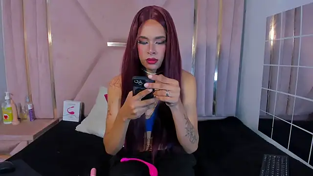 Snapshot of jazmin_waked chatting on September 24, 3:23 am jazmin waked online show from September 24, 3:23 am