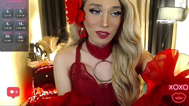 Snapshot of precious_RoseDoll chatting on October 2, 6:03 am precious RoseDoll online show from October 2, 6:03 am