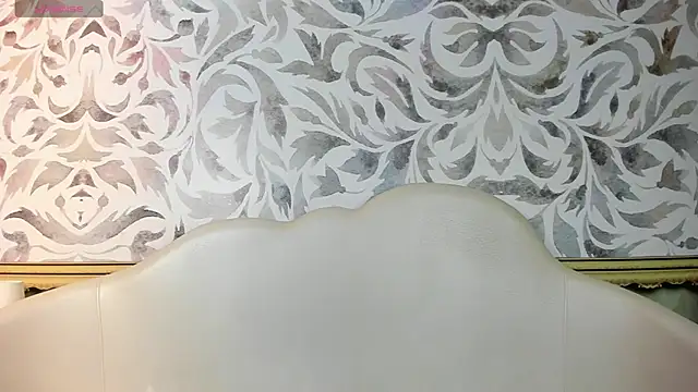 Snapshot of venus_firekiss chatting on September 21, 3:45 am venus firekiss online show from September 21, 3:45 am