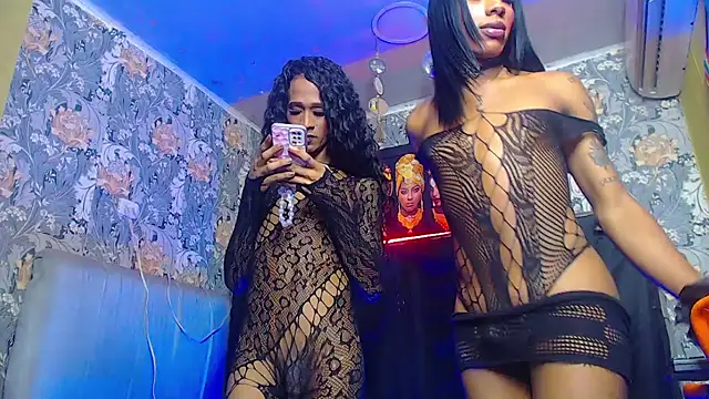 Snapshot of thedirtydollsxxx chatting on September 20, 9:15 am thedirtydollsxxx online show from September 20, 9:15 am