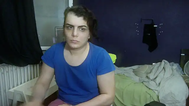 Snapshot of turkishTransEfsun chatting on September 18, 2:28 am turkishTransEfsun online show from September 18, 2:28 am