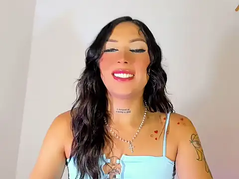 Snapshot of Megan_Gil_ chatting on September 21, 5:35 am Megan Gil online show from September 21, 5:35 am