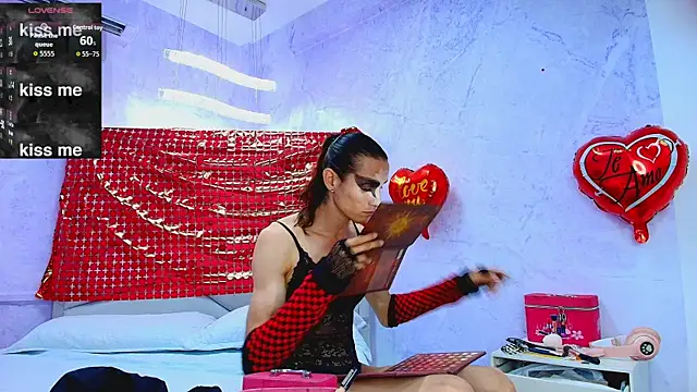 Snapshot of shantala_nastasiia chatting on September 25, 12:45 pm shantala nastasiia online show from September 25, 12:45 pm