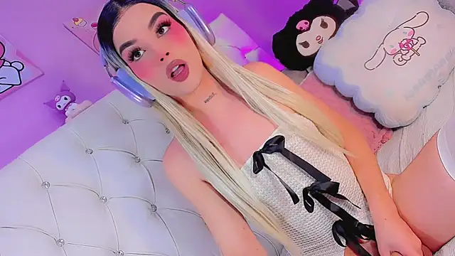 Cattleya White ll online show from November 23, 9:17 pm