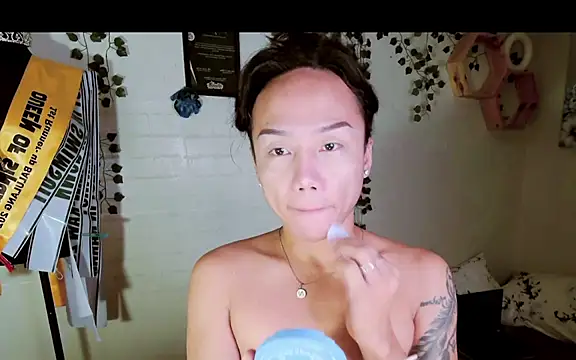 YourNikkieXxx online show from September 16, 12:53 pm