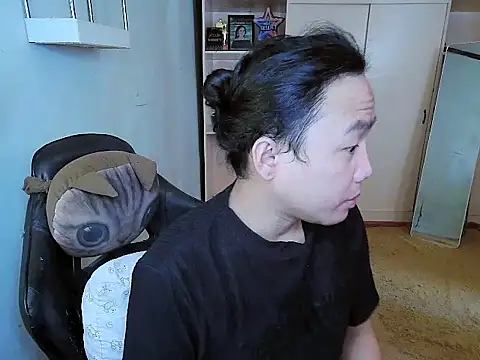 YourNikkieXxx online show from November 22, 2:35 am