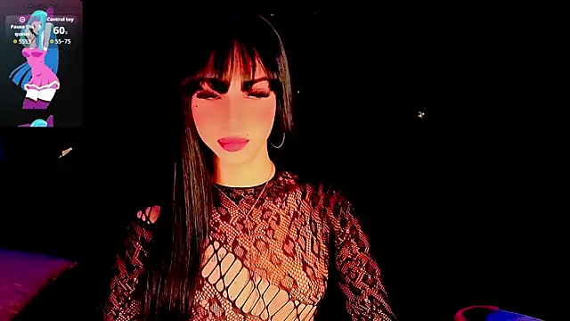 Snapshot of Makaela_Haddad chatting on November 1, 1:58 am Makaela Haddad online show from November 1, 1:58 am