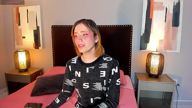 seraphine star online show from February 18, 2:52 am