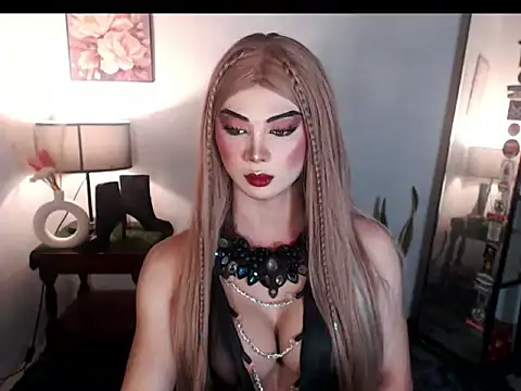Hugecock shantall online show from September 24, 3:45 am